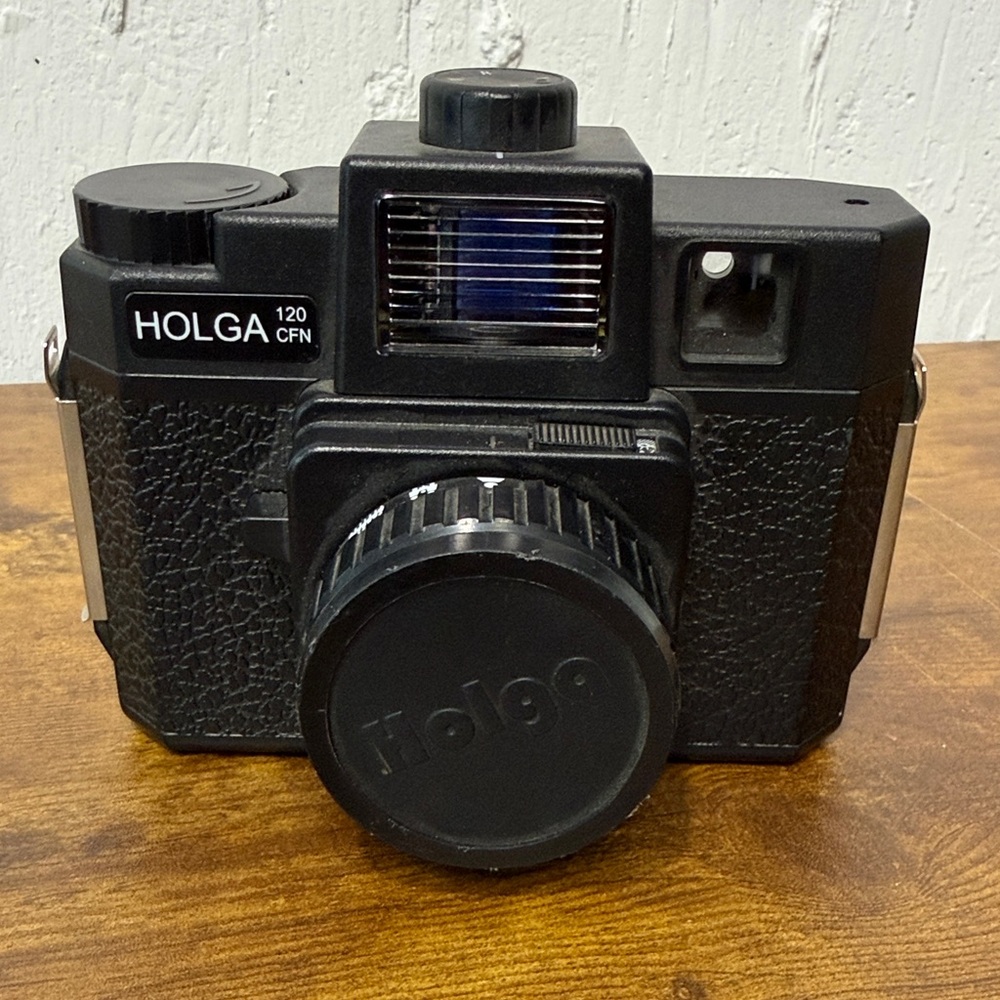 Holga 120 CFN Medium Format Film Camera - Black